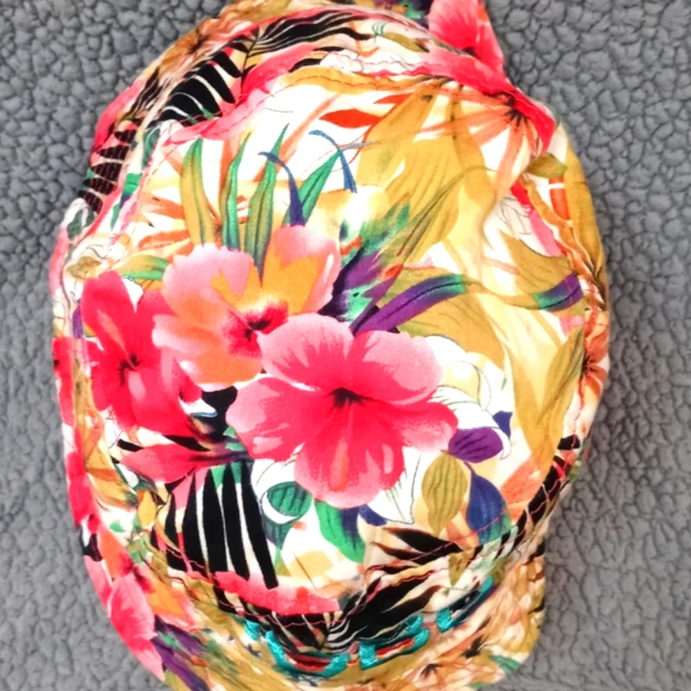 Chee$e Mobb Tropical Bucket Hat Size L/XL